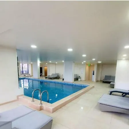 アパート Alezzi Luxury Apartamente-resort Cu Piscina Gym Restaurante In Prima Linie La Mare