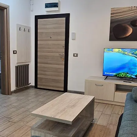 Alezzi Luxury Apartamente-resort Cu Piscina Gym Restaurante In Prima Linie La Mare ナボダリ